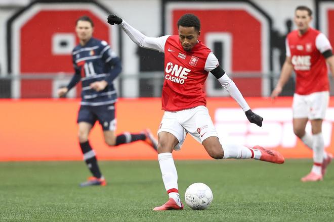 心的攻防选 心的攻防选