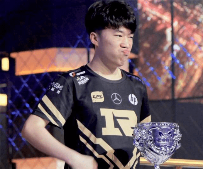 直接把泰伦 直接把泰伦